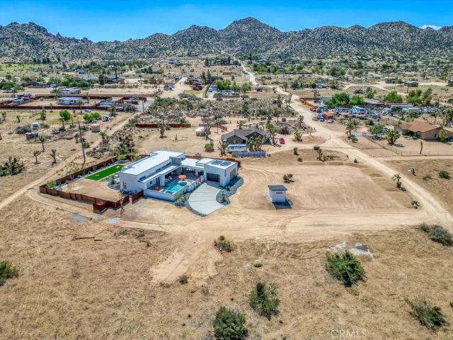 5165 Roy Rogers, Pioneertown, CA 92268