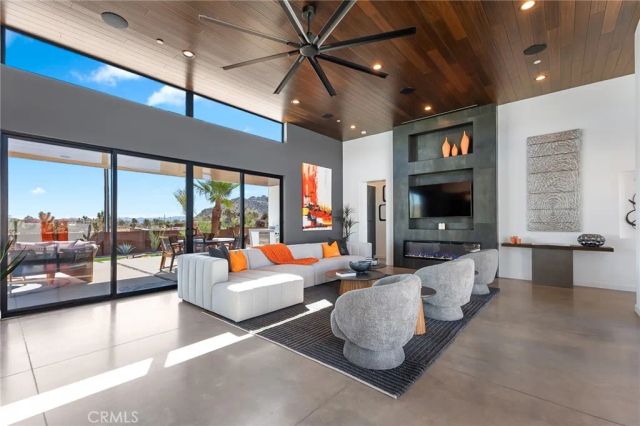 5165 Roy Rogers, Pioneertown, CA 92268