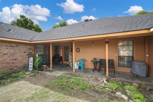 3805 Thornhill Way, Rowlett, TX 75088