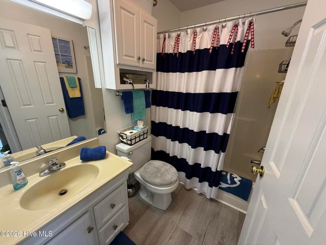 128 NW 12th Street, Oak Island, NC 28465