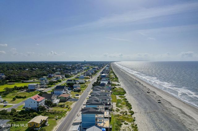 128 NW 12th Street, Oak Island, NC 28465
