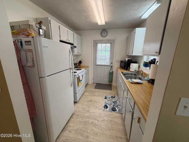 128 NW 12th Street, Oak Island, NC 28465