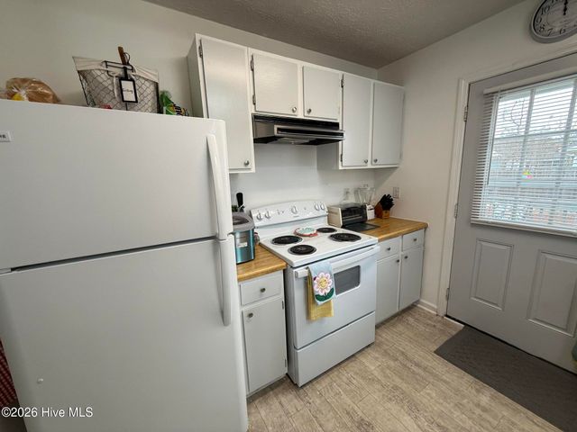 128 NW 12th Street, Oak Island, NC 28465