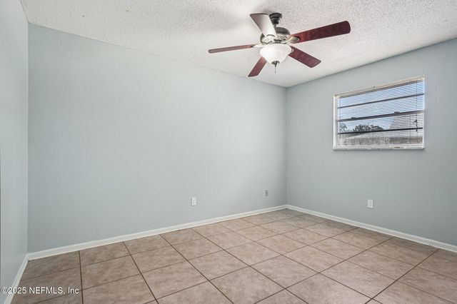 283 GLENLYON Drive, Orange Park, FL 32073