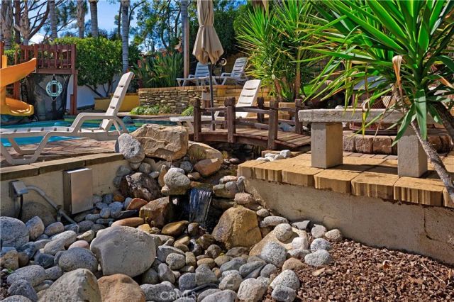 30169 Gulf Stream Drive, Canyon Lake, CA 92587