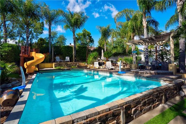 30169 Gulf Stream Drive, Canyon Lake, CA 92587