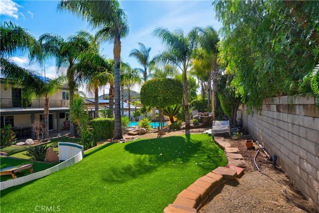 30169 Gulf Stream Drive, Canyon Lake, CA 92587