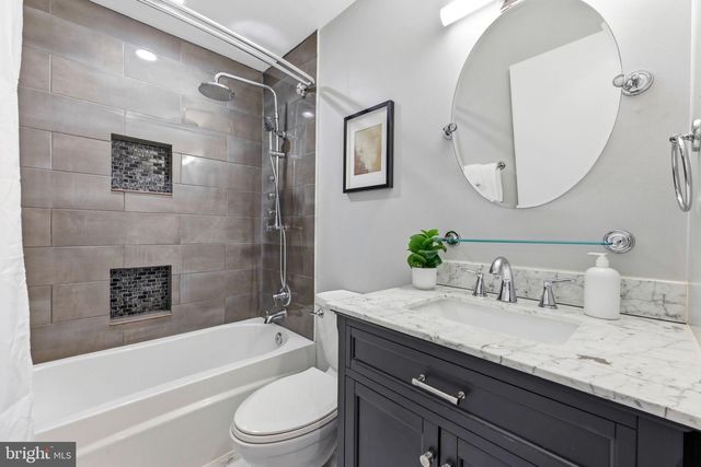 704 CHAPELVIEW DR, Odenton, MD 21113