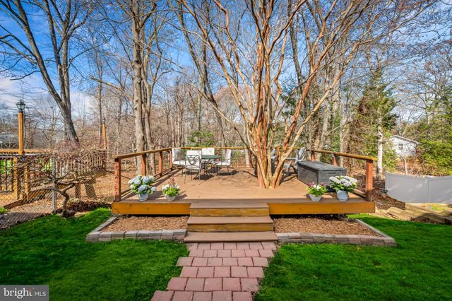 704 CHAPELVIEW DR, Odenton, MD 21113