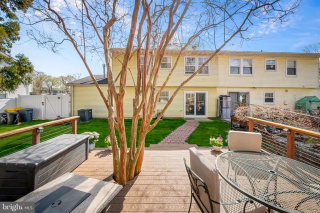 704 CHAPELVIEW DR, Odenton, MD 21113