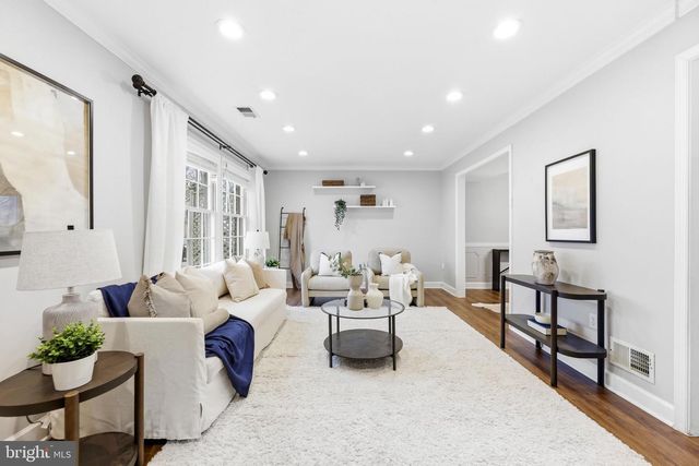 704 CHAPELVIEW DR, Odenton, MD 21113