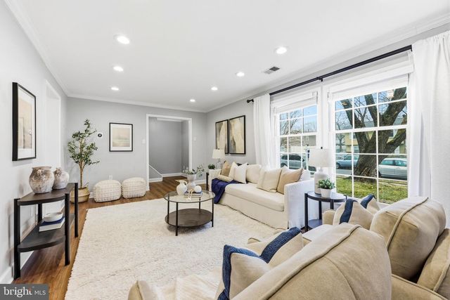 704 CHAPELVIEW DR, Odenton, MD 21113