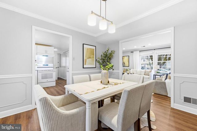 704 CHAPELVIEW DR, Odenton, MD 21113