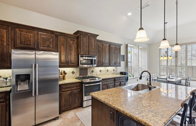 504 montessa, San Antonio, TX 78253