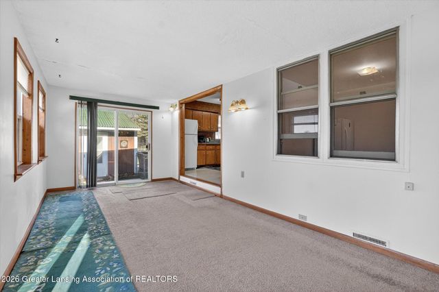 8410 Coleman Road, Haslett, MI 48840
