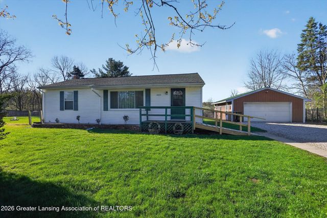 8410 Coleman Road, Haslett, MI 48840