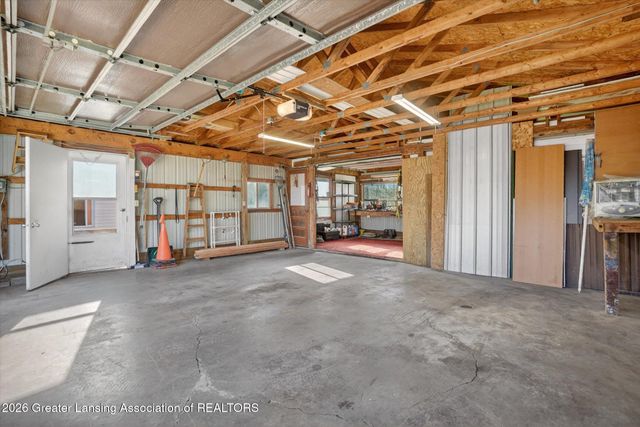 8410 Coleman Road, Haslett, MI 48840