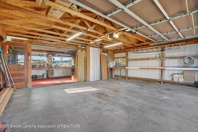8410 Coleman Road, Haslett, MI 48840