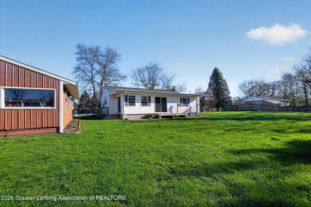 8410 Coleman Road, Haslett, MI 48840