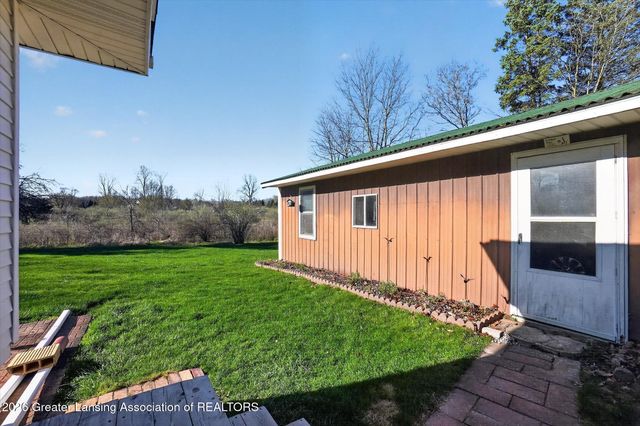 8410 Coleman Road, Haslett, MI 48840