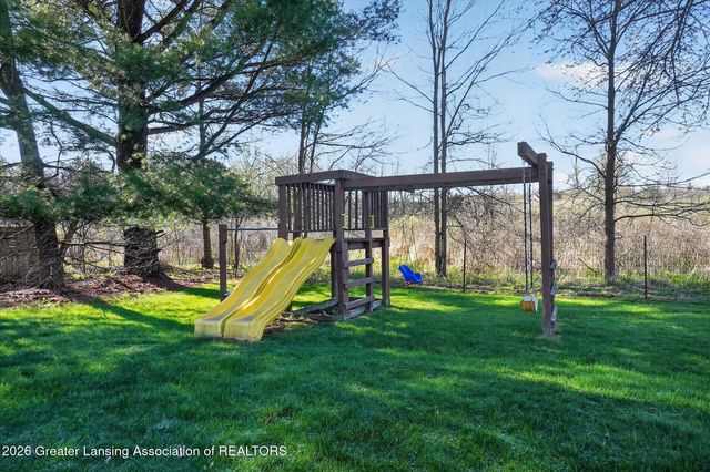 8410 Coleman Road, Haslett, MI 48840