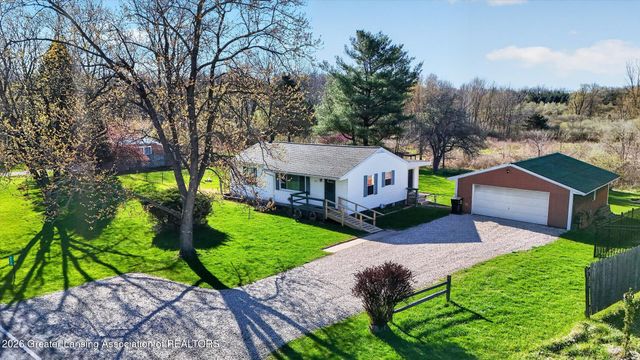 8410 Coleman Road, Haslett, MI 48840