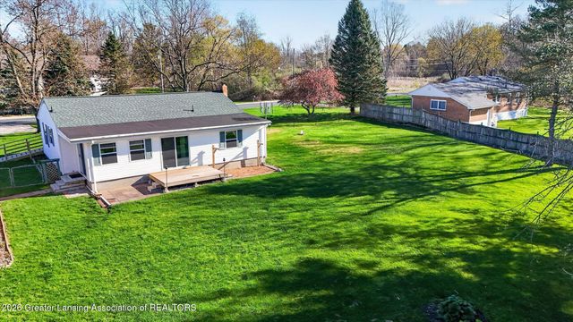 8410 Coleman Road, Haslett, MI 48840
