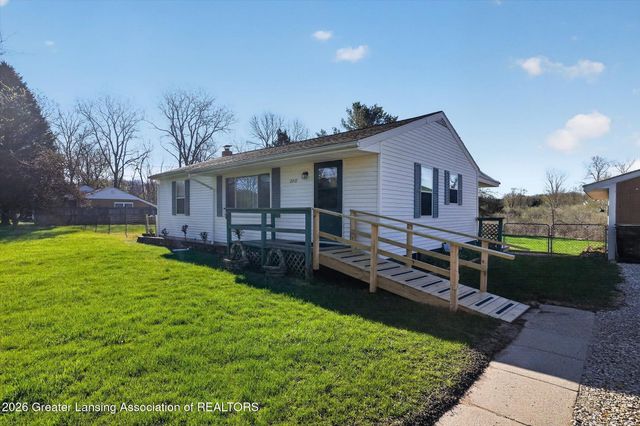 8410 Coleman Road, Haslett, MI 48840