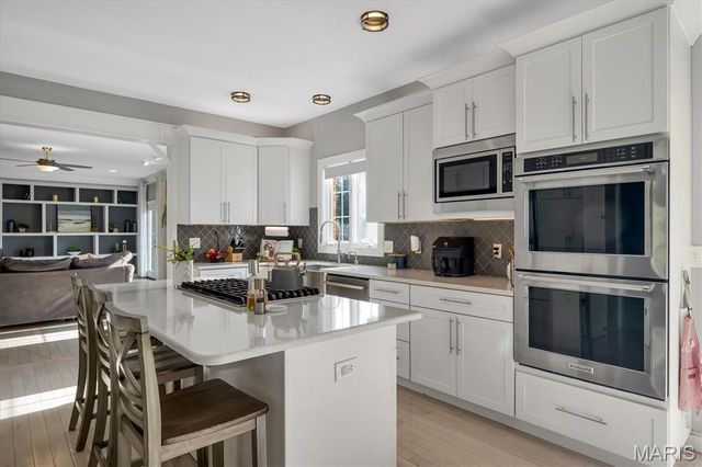 12819 Sarah Ann Court, St Louis, MO 63128