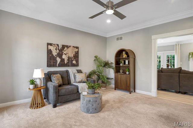 12819 Sarah Ann Court, St Louis, MO 63128