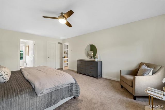 12819 Sarah Ann Court, St Louis, MO 63128