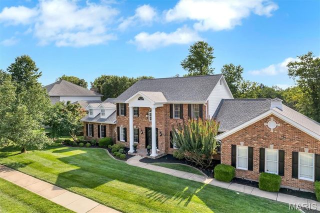12819 Sarah Ann Court, St Louis, MO 63128