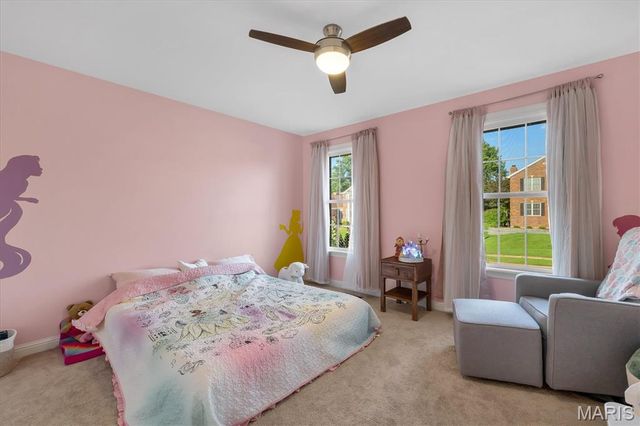 12819 Sarah Ann Court, St Louis, MO 63128