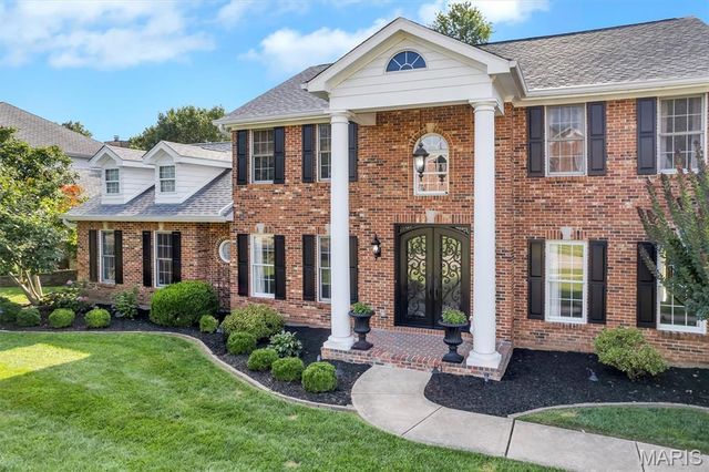 12819 Sarah Ann Court, St Louis, MO 63128