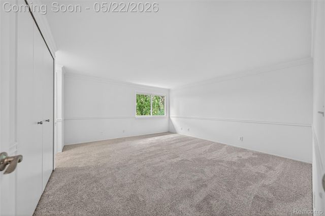 2853 Trailwood Drive, Rochester Hills, MI 48309