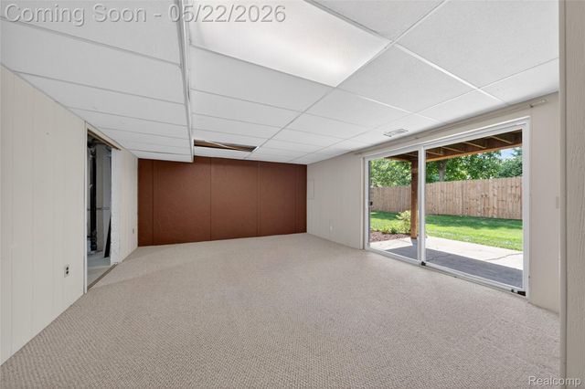 2853 Trailwood Drive, Rochester Hills, MI 48309