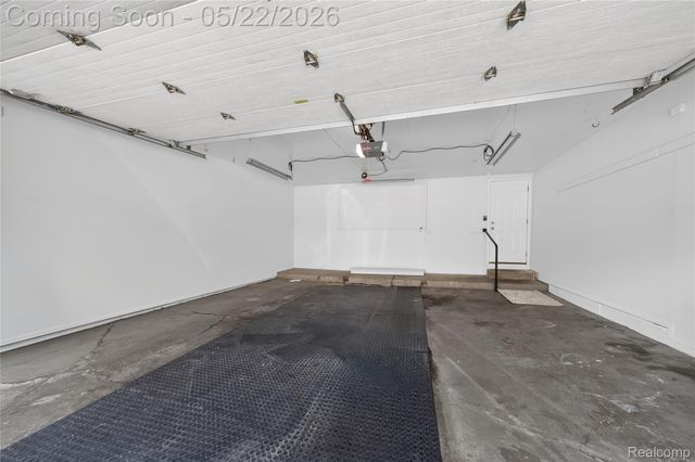 2853 Trailwood Drive, Rochester Hills, MI 48309