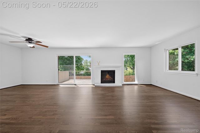 2853 Trailwood Drive, Rochester Hills, MI 48309