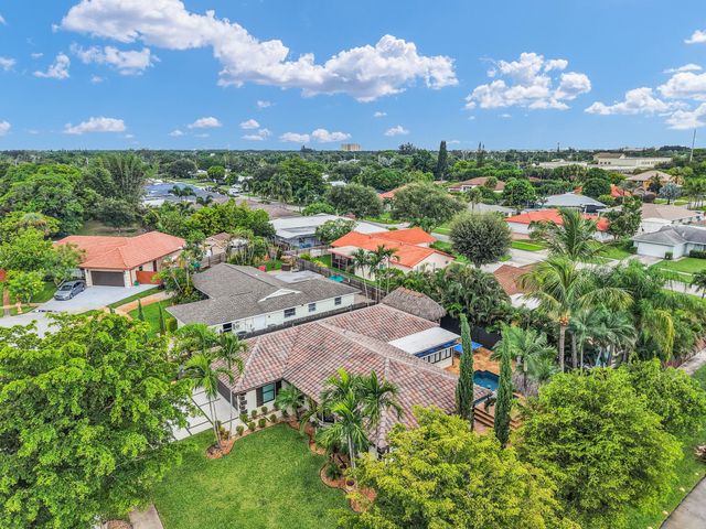 1167 Jason Way, West Palm Beach, FL 33406