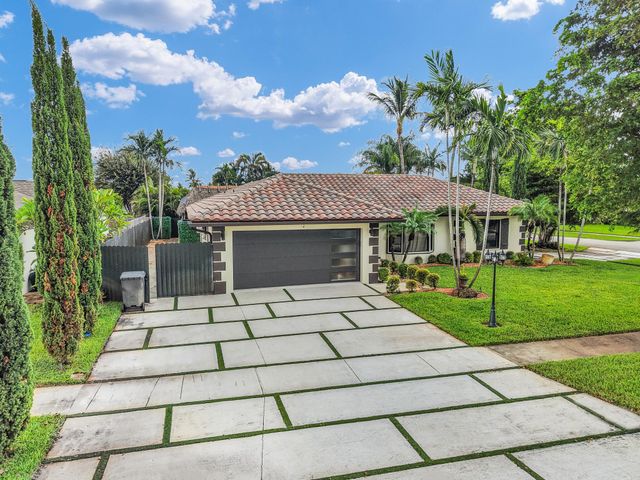1167 Jason Way, West Palm Beach, FL 33406