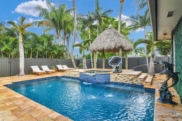 1167 Jason Way, West Palm Beach, FL 33406