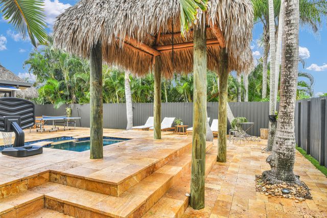 1167 Jason Way, West Palm Beach, FL 33406