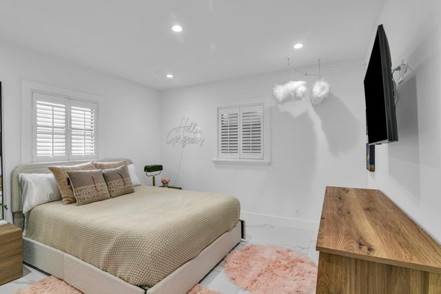 1167 Jason Way, West Palm Beach, FL 33406