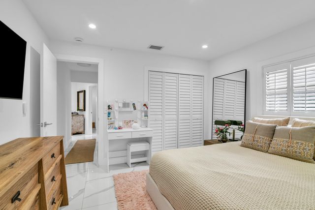 1167 Jason Way, West Palm Beach, FL 33406