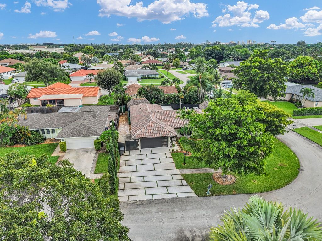 1167 Jason Way, West Palm Beach, FL 33406