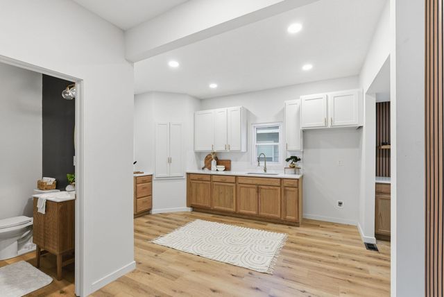 1436 N Topeka St, Wichita, KS 67214