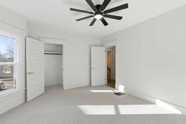 1436 N Topeka St, Wichita, KS 67214