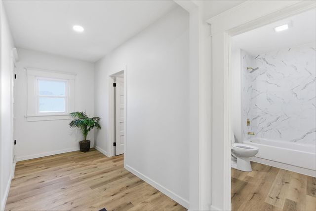 1436 N Topeka St, Wichita, KS 67214