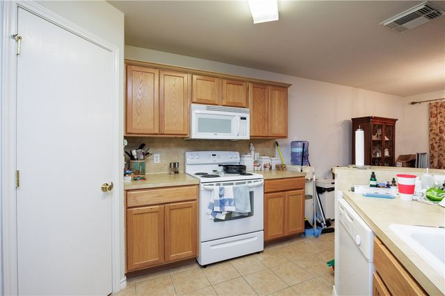 2317 Nautical Wind Dr, Corpus Christi, TX 78414