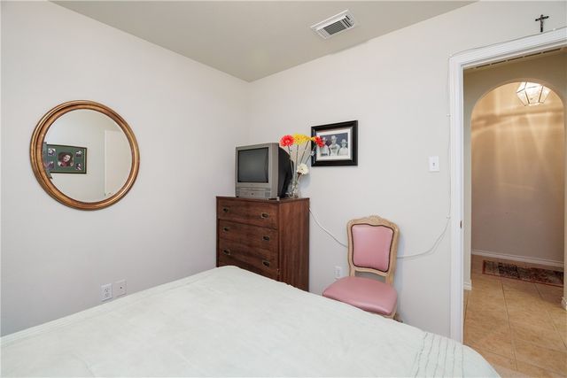 2317 Nautical Wind Dr, Corpus Christi, TX 78414